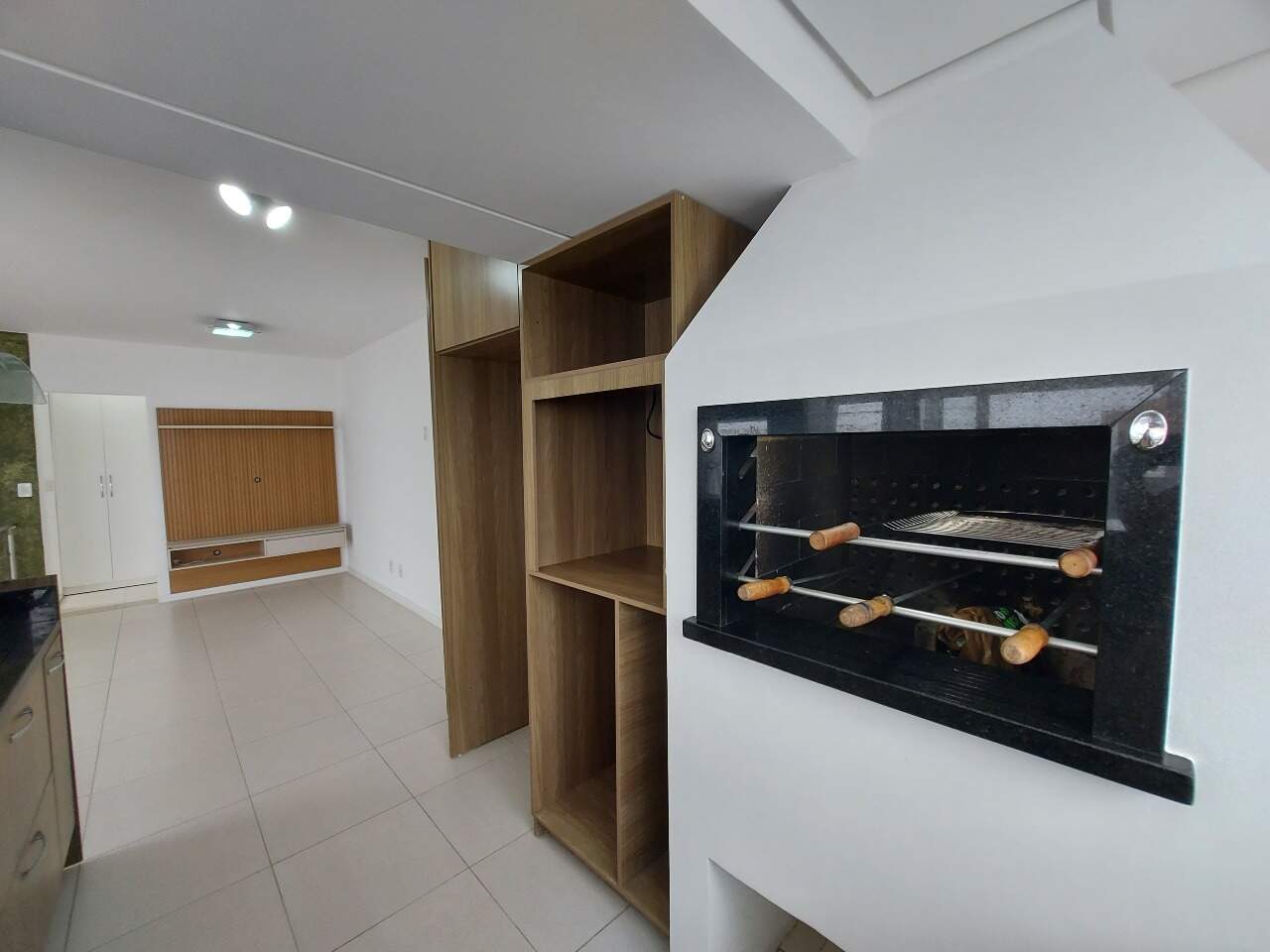 Apartamento duplex para aluguel no Estreito: