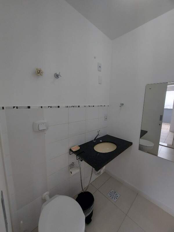 Apartamento duplex para aluguel no Estreito:
