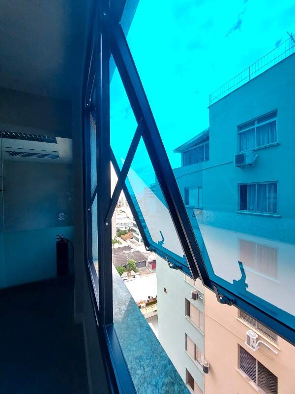 Sala para aluguel no Centro: 