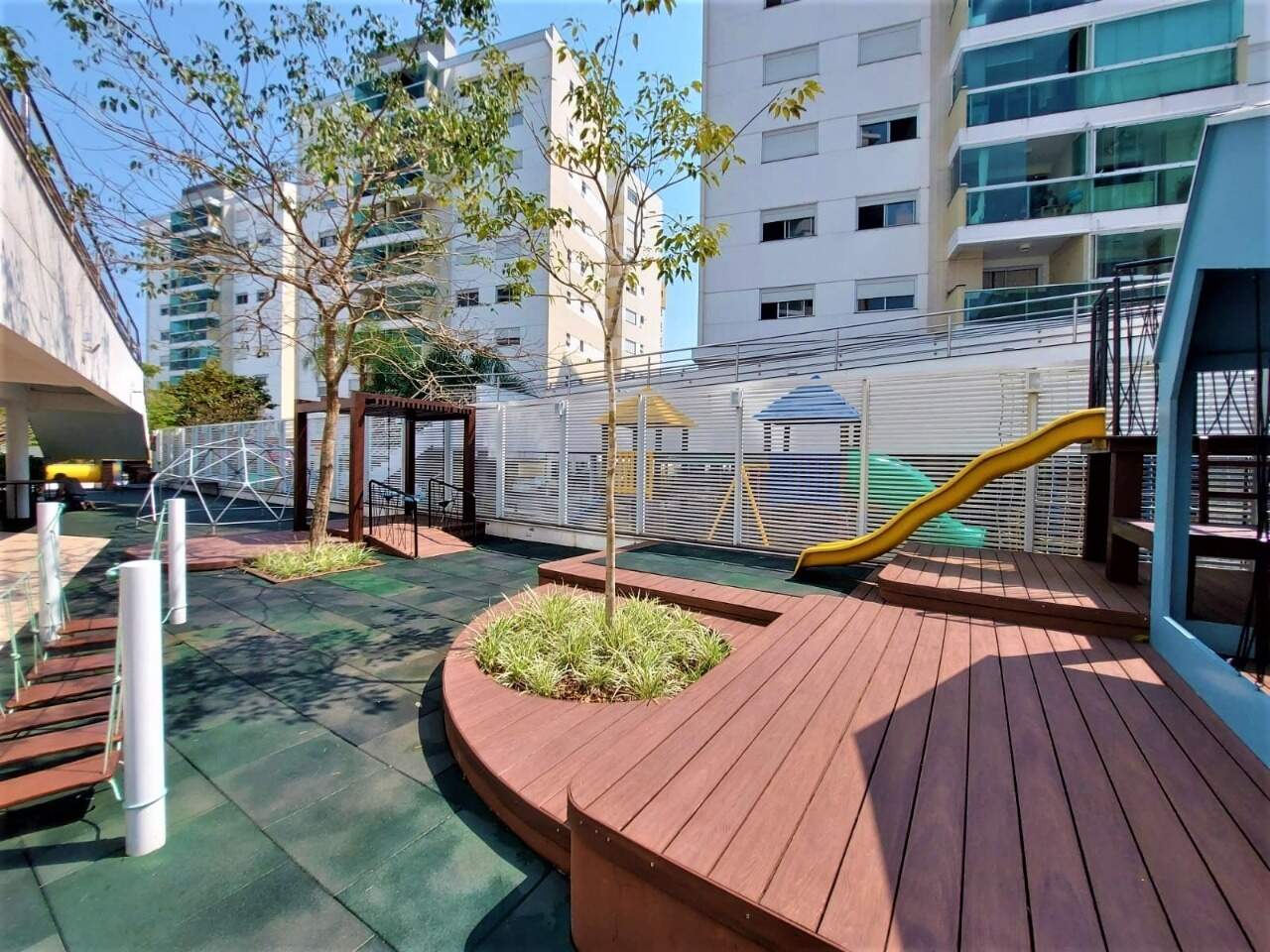 Apartamento para aluguel no Itacorubi: 