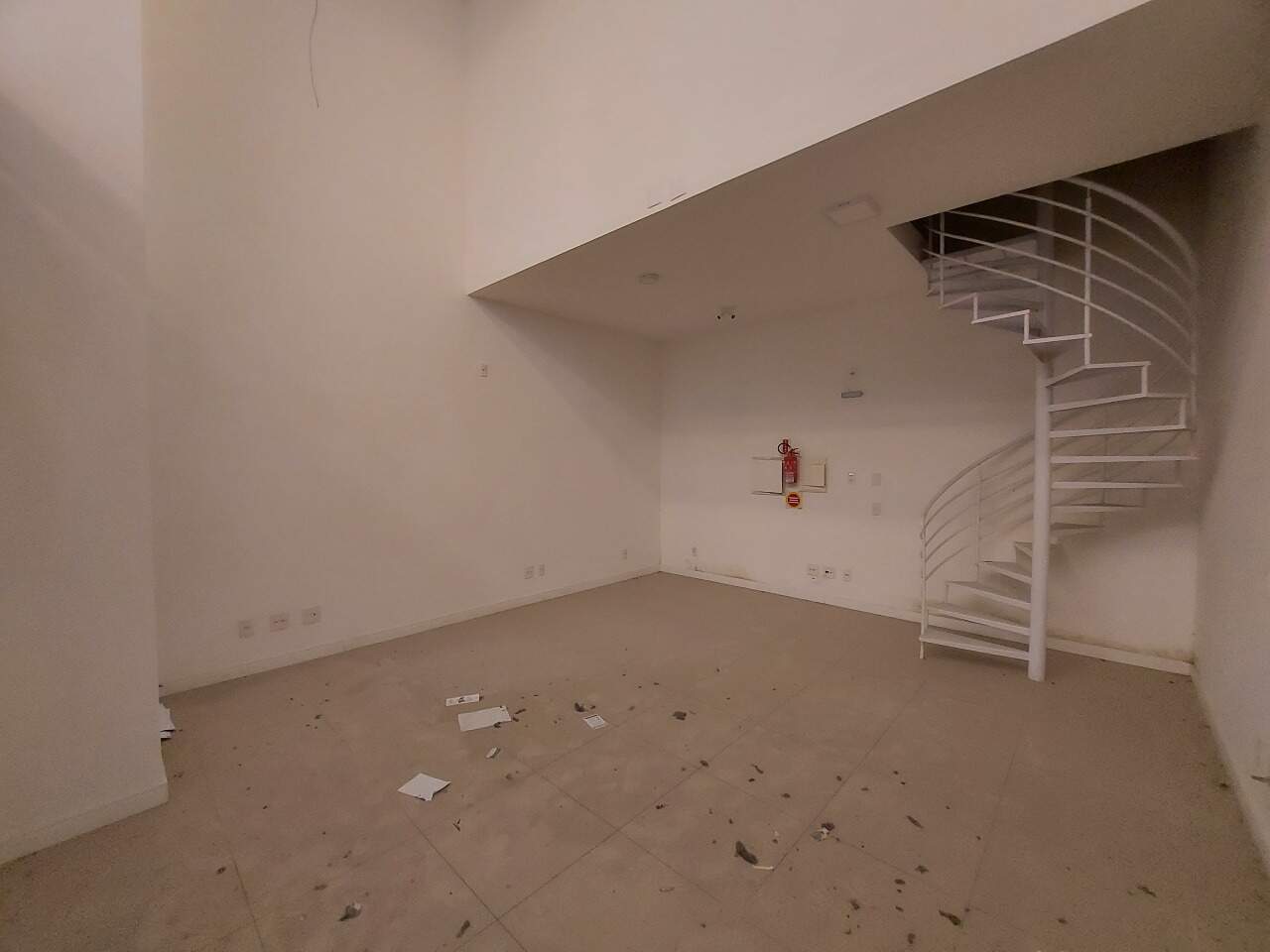 Loja para aluguel no Trindade: 