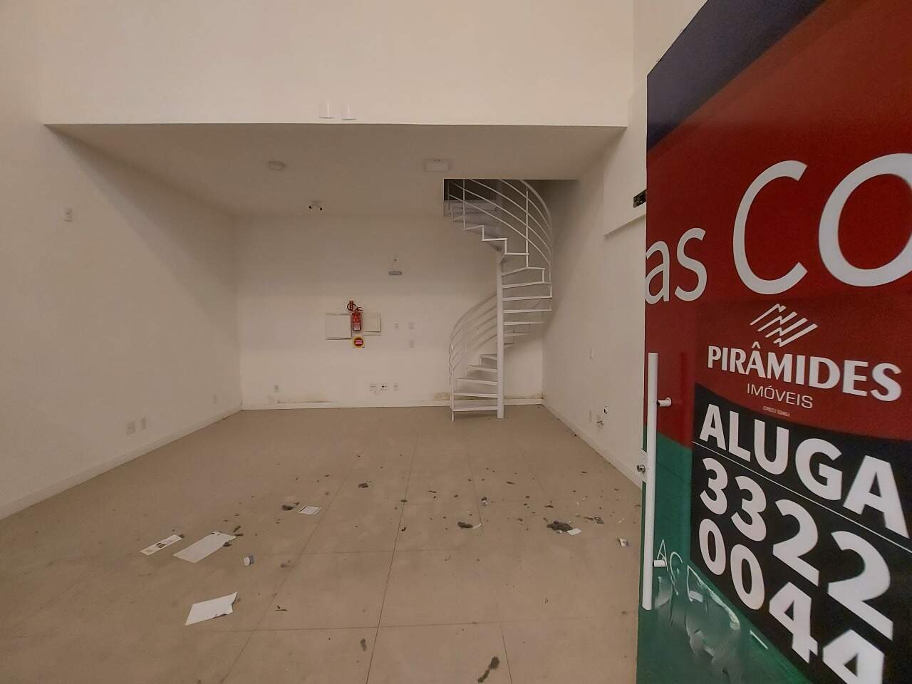 Loja para aluguel no Trindade: 