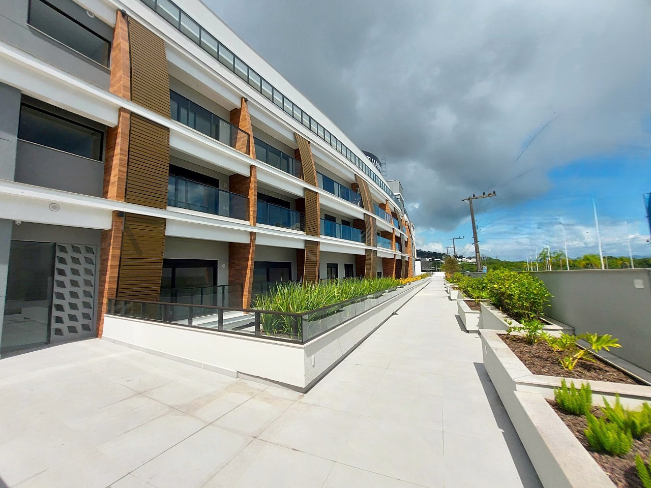 Apartamento para aluguel no Saco Grande: 