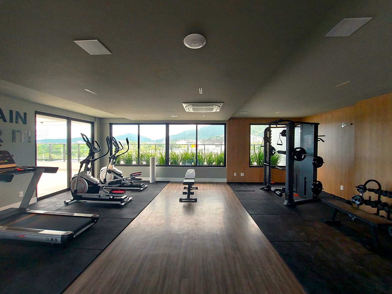 Apartamento para aluguel no Saco Grande: 