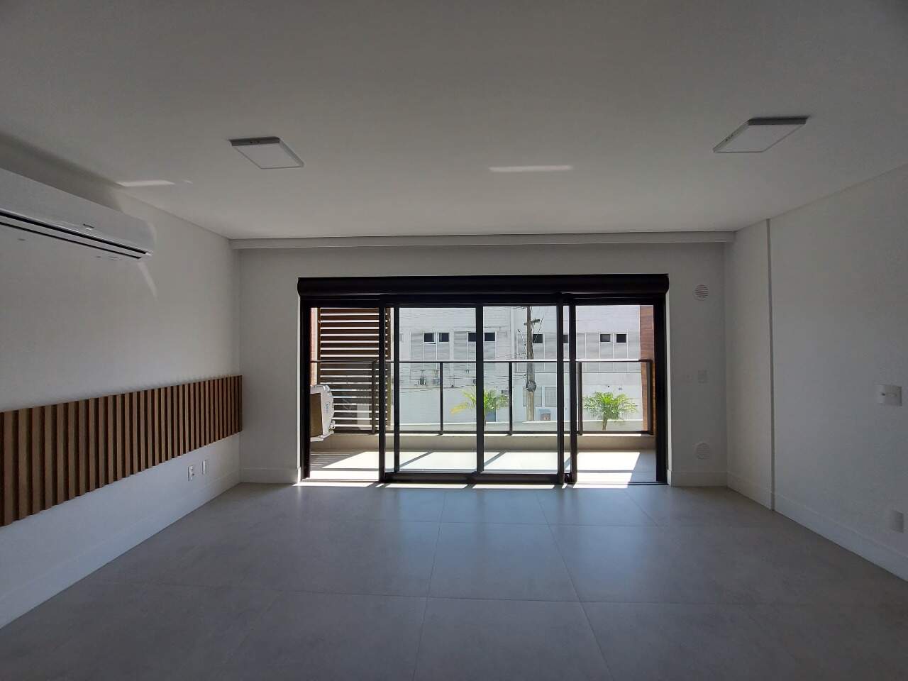 Apartamento para aluguel no Saco Grande: 