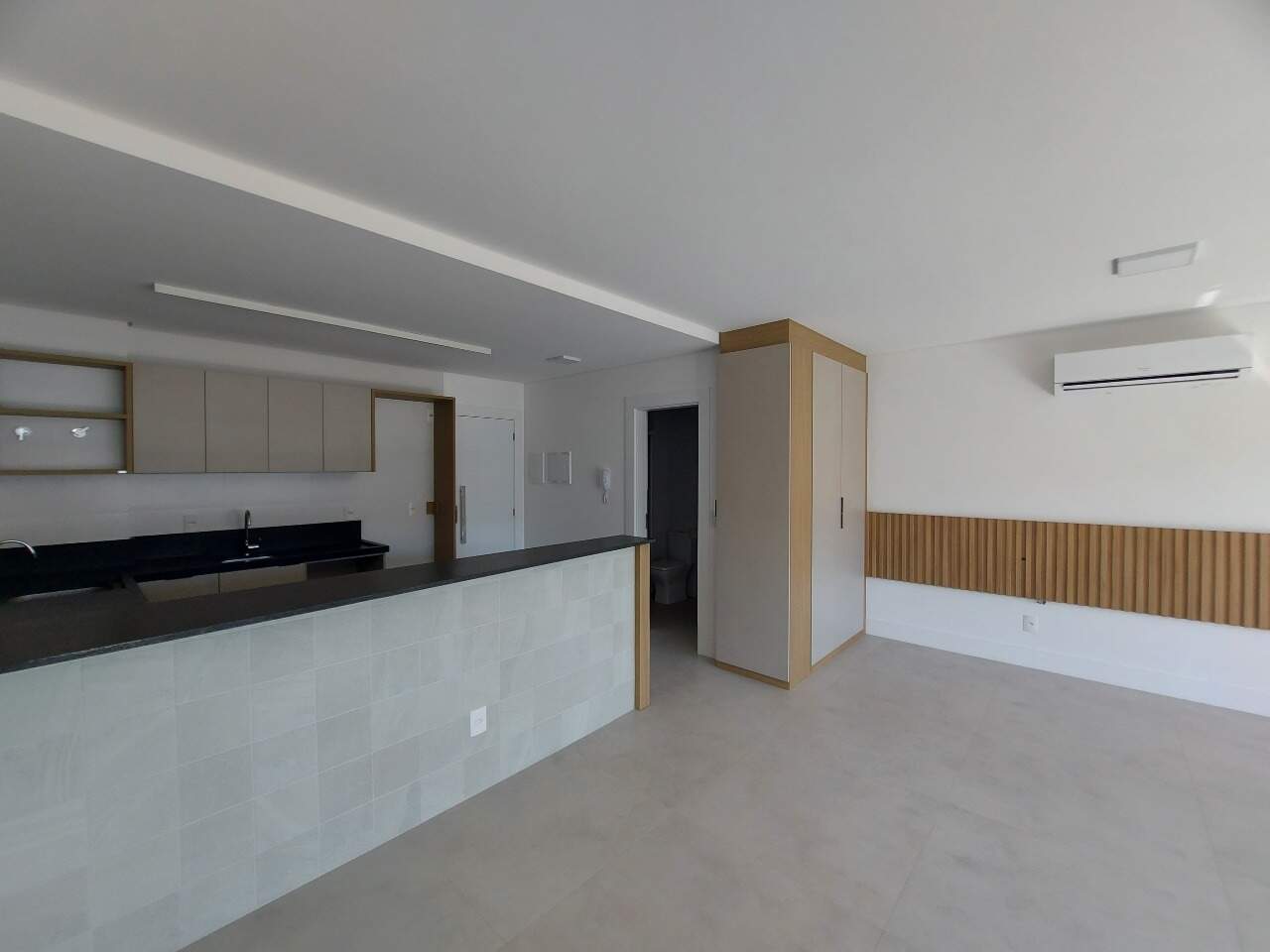 Apartamento para aluguel no Saco Grande: 