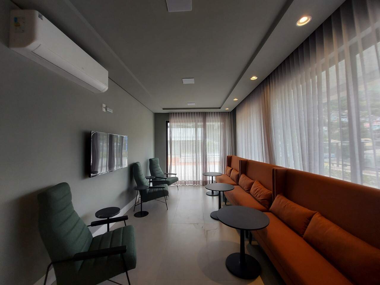 Apartamento para aluguel no Saco Grande: 