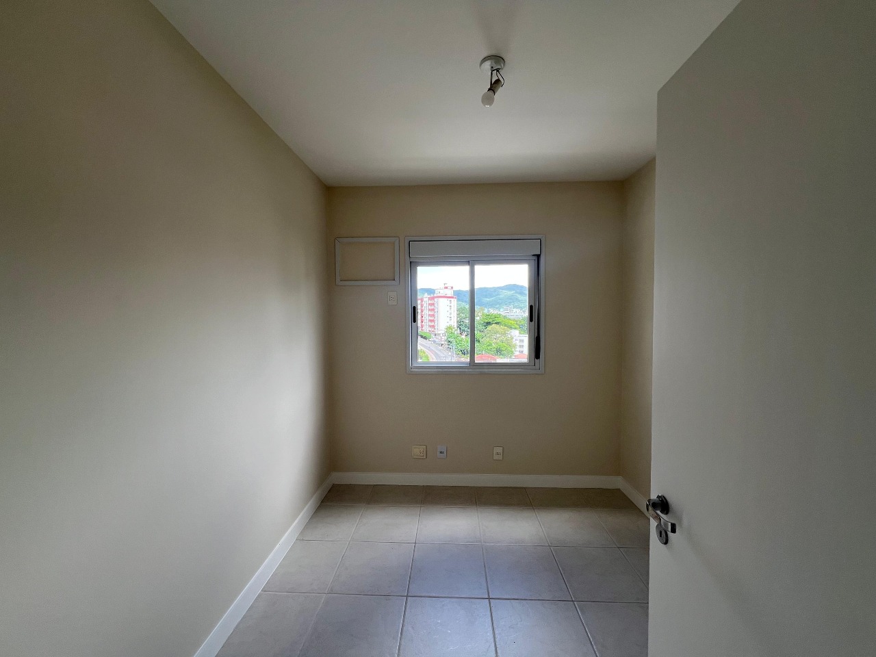 Apartamento para aluguel no Itacorubi: 