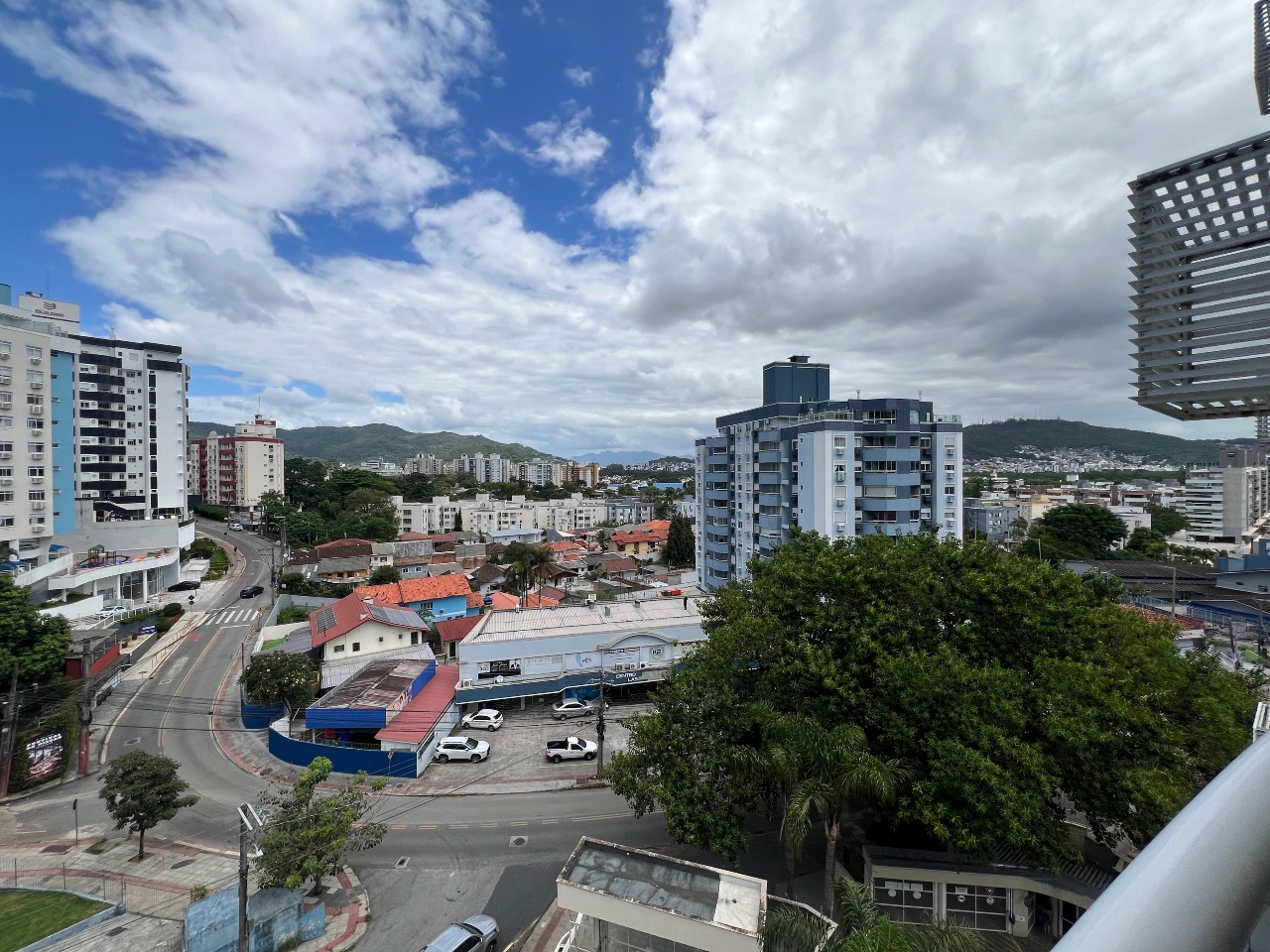 Apartamento para aluguel no Itacorubi: 