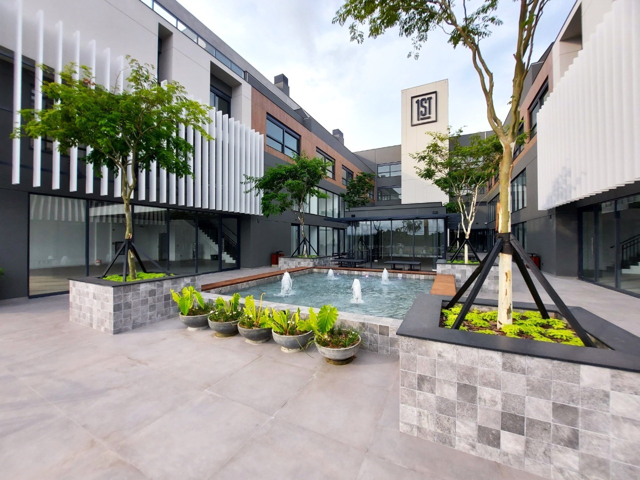 Loja para aluguel no Saco Grande: