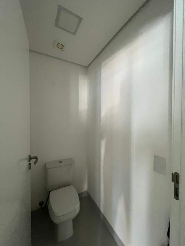 Sala para aluguel no Centro: 