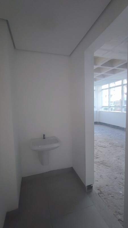 Sala para aluguel no Centro: 