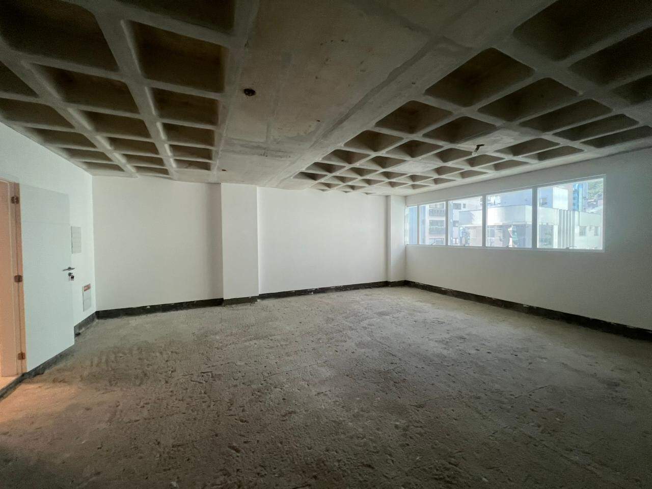 Sala para aluguel no Centro:
