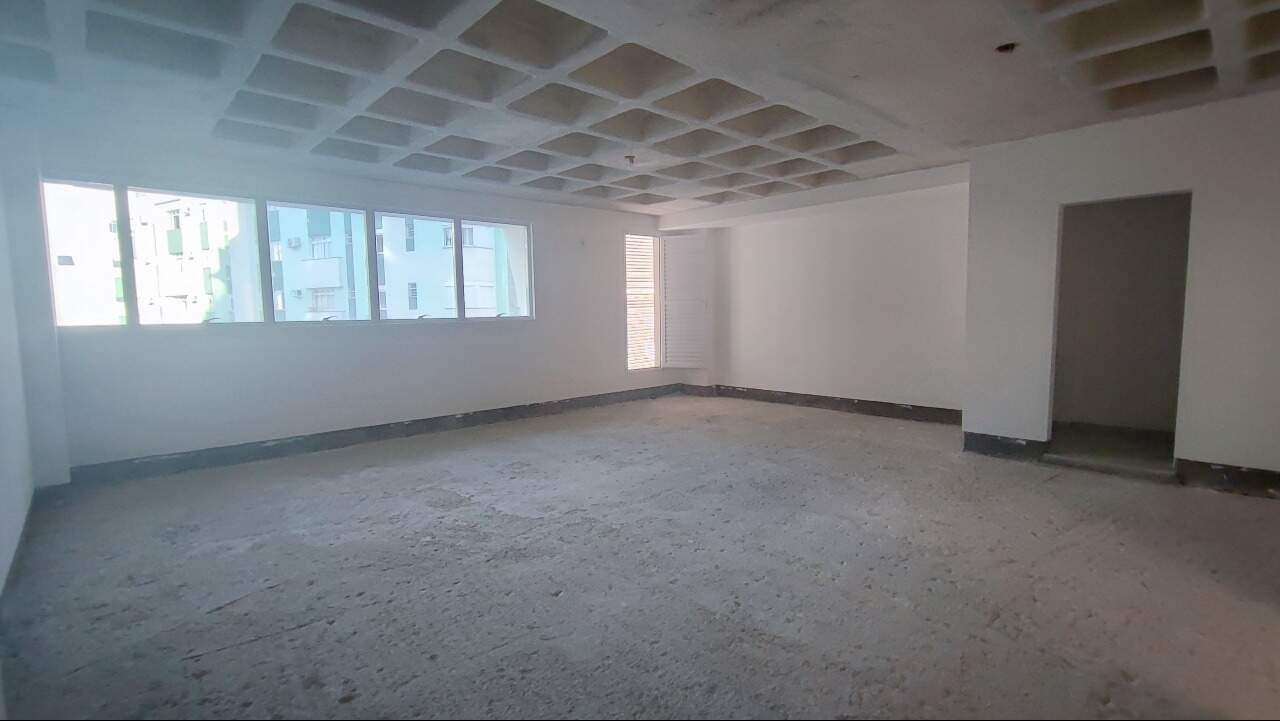 Sala para aluguel no Centro: 