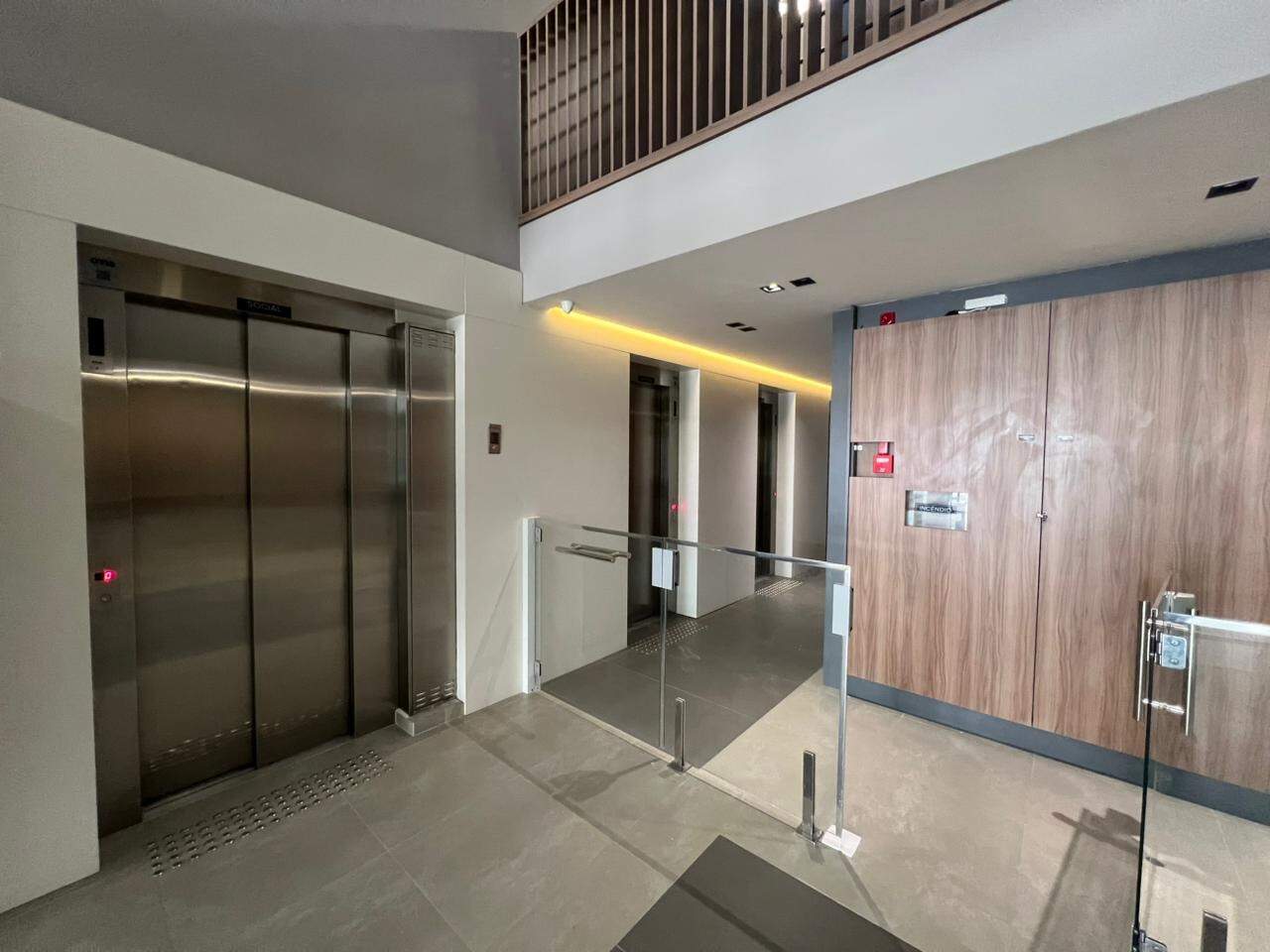 Sala para aluguel no Centro: