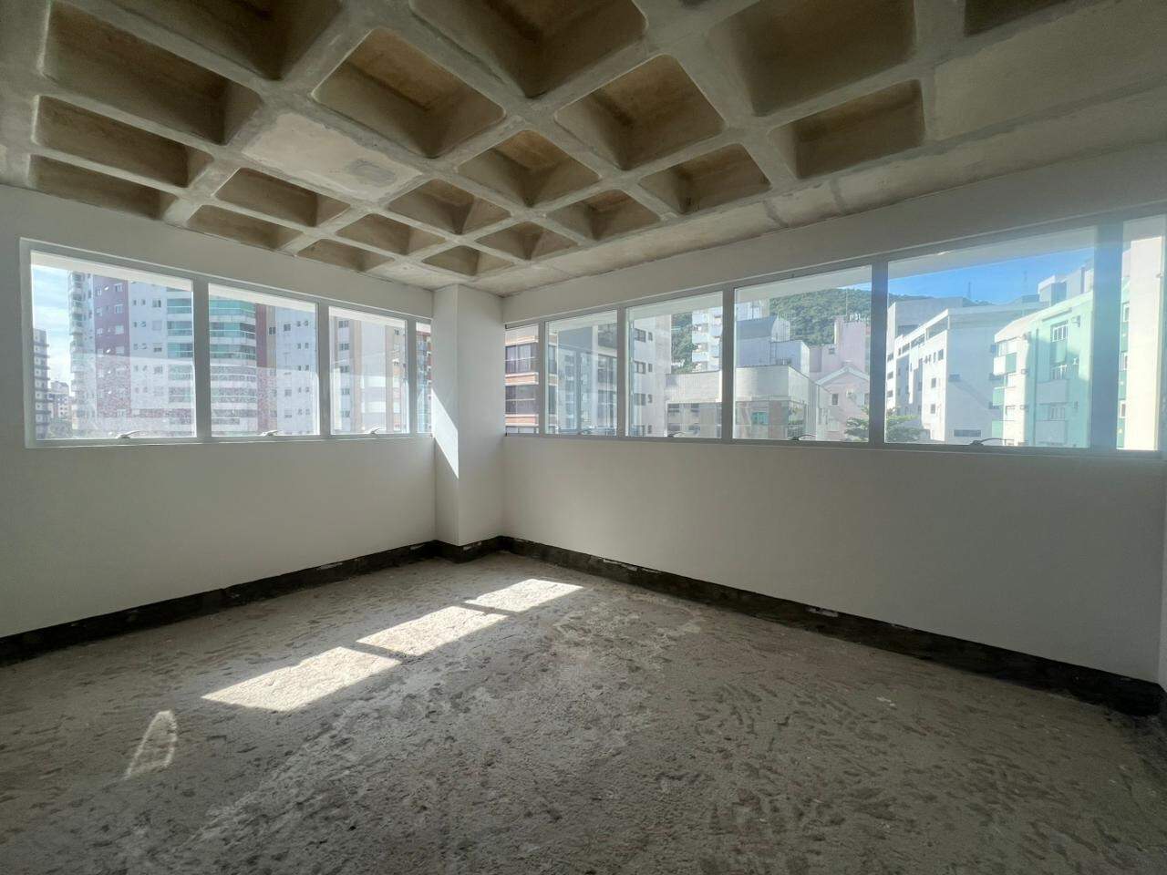 Sala para aluguel no Centro: 