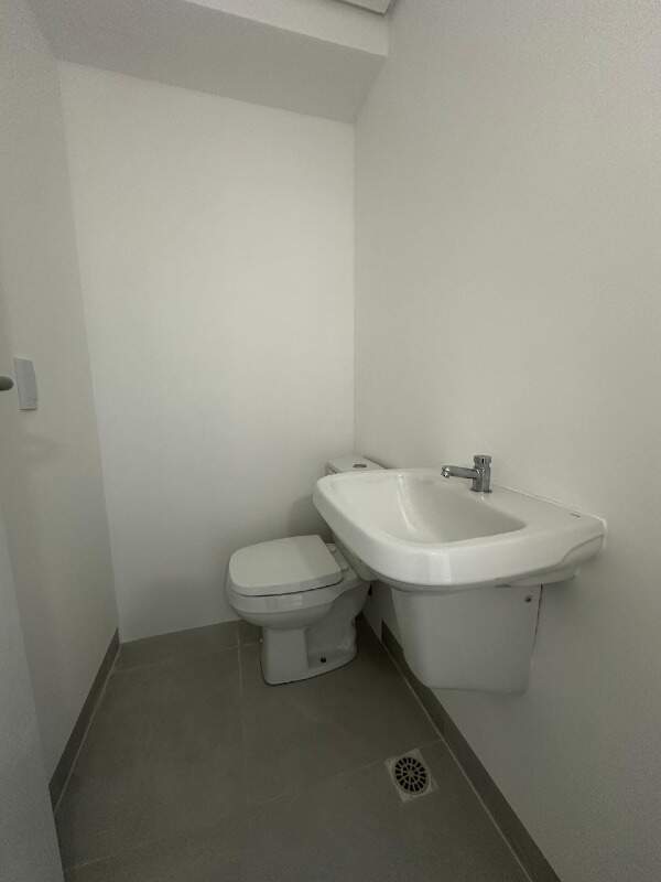 Sala para aluguel no Centro: 