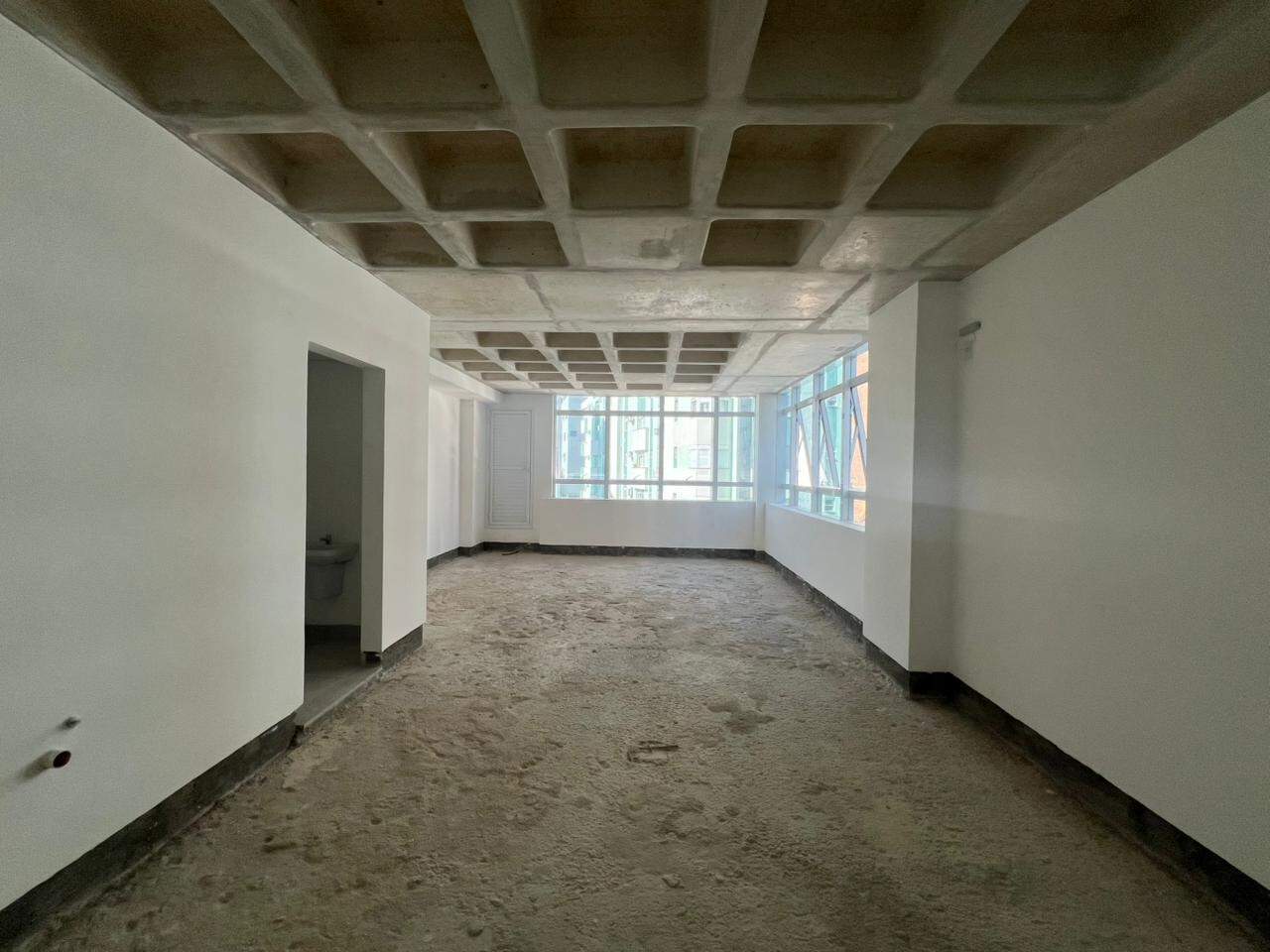 Sala para aluguel no Centro: 