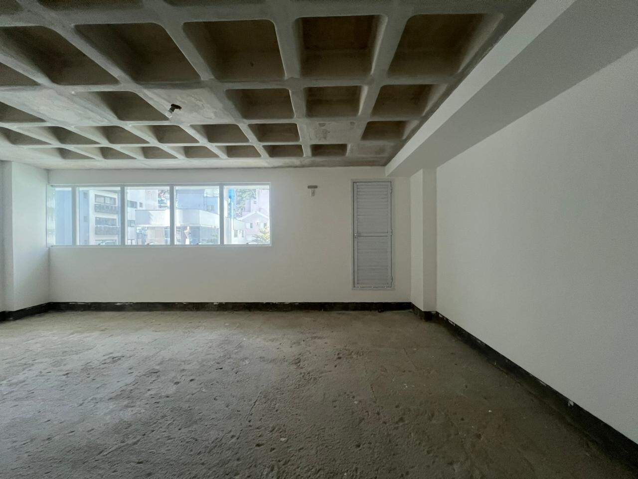Sala para aluguel no Centro: 