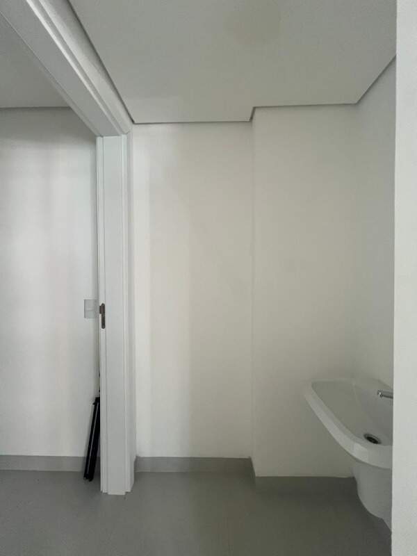 Sala para aluguel no Centro: 