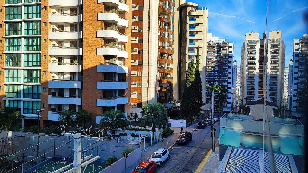 Sala para aluguel no Centro: 