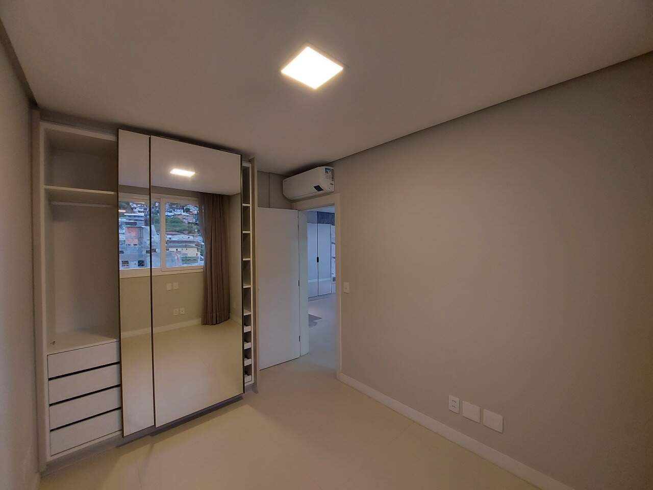 Apartamento para aluguel no Centro: