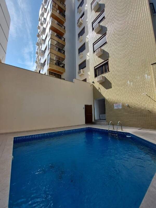 Apartamento para aluguel no Centro: 