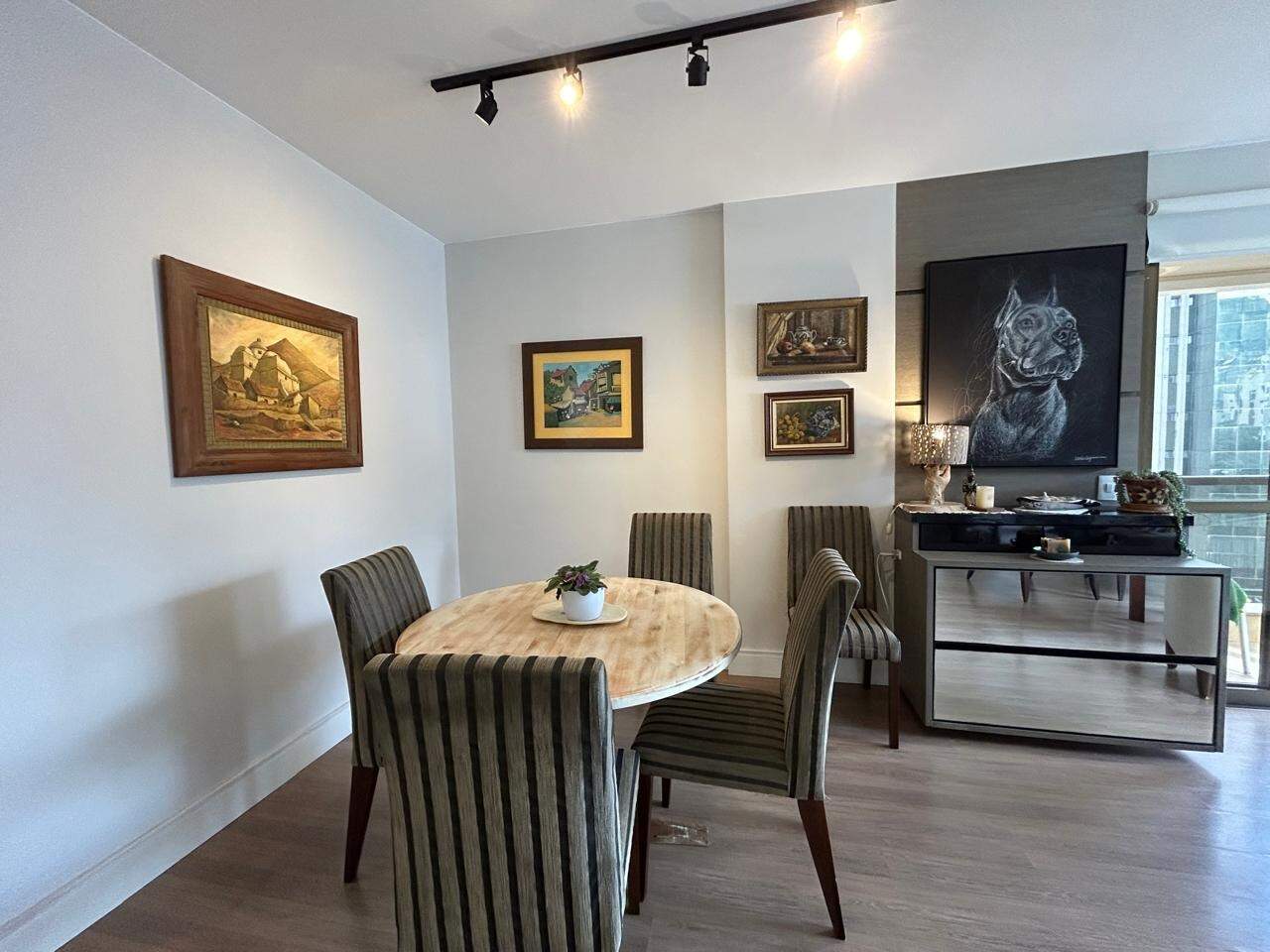 Apartamento para aluguel no Centro: 