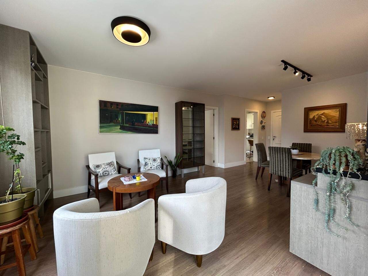 Apartamento para aluguel no Centro: 