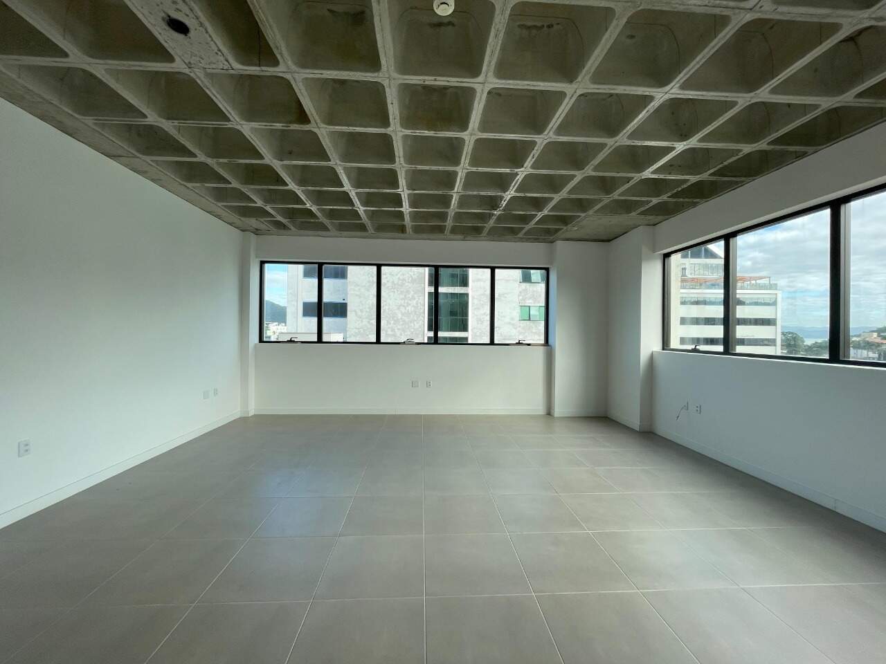 Sala para aluguel no Joao Paulo: 