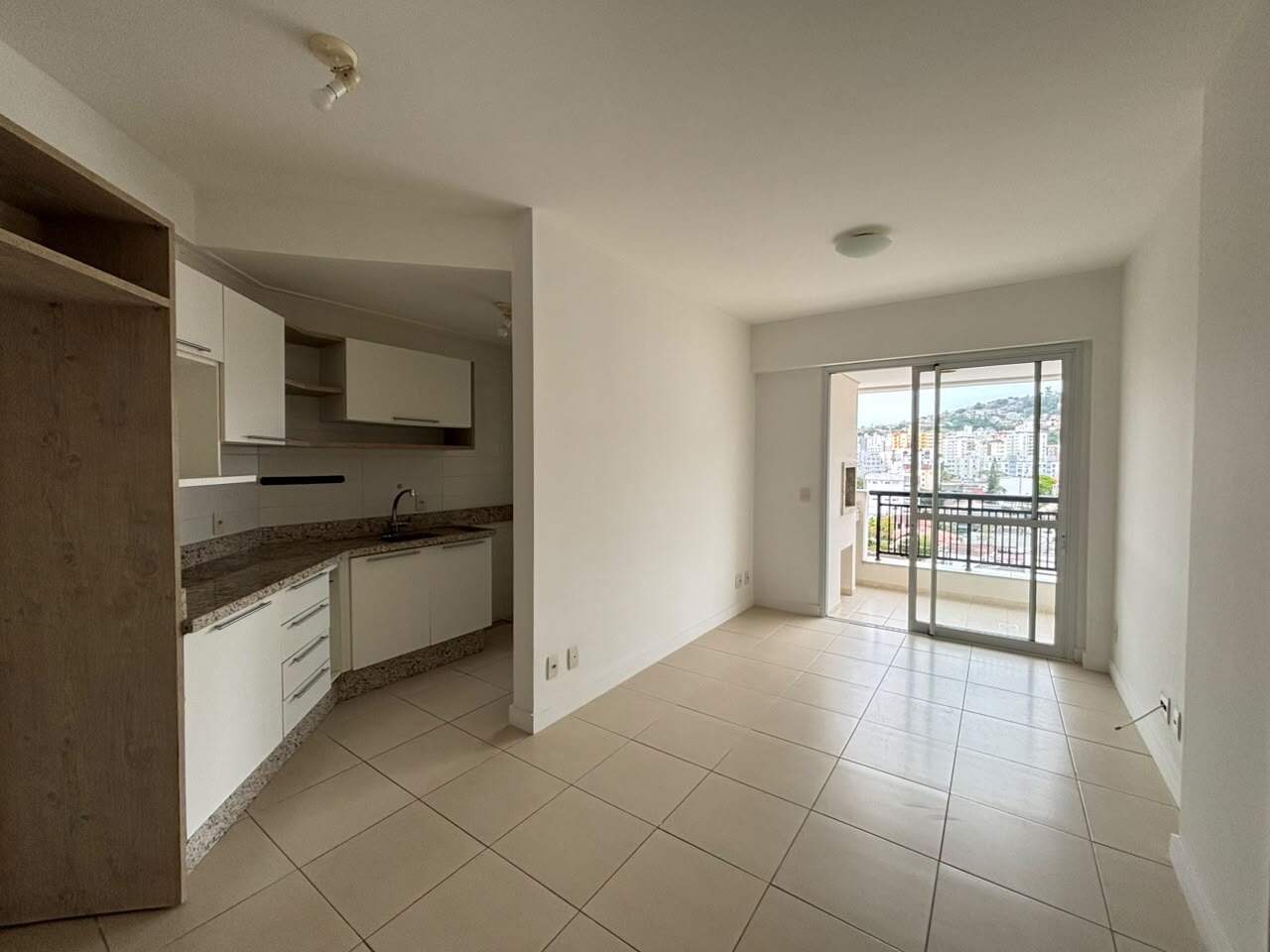Apartamento para aluguel no Trindade: 