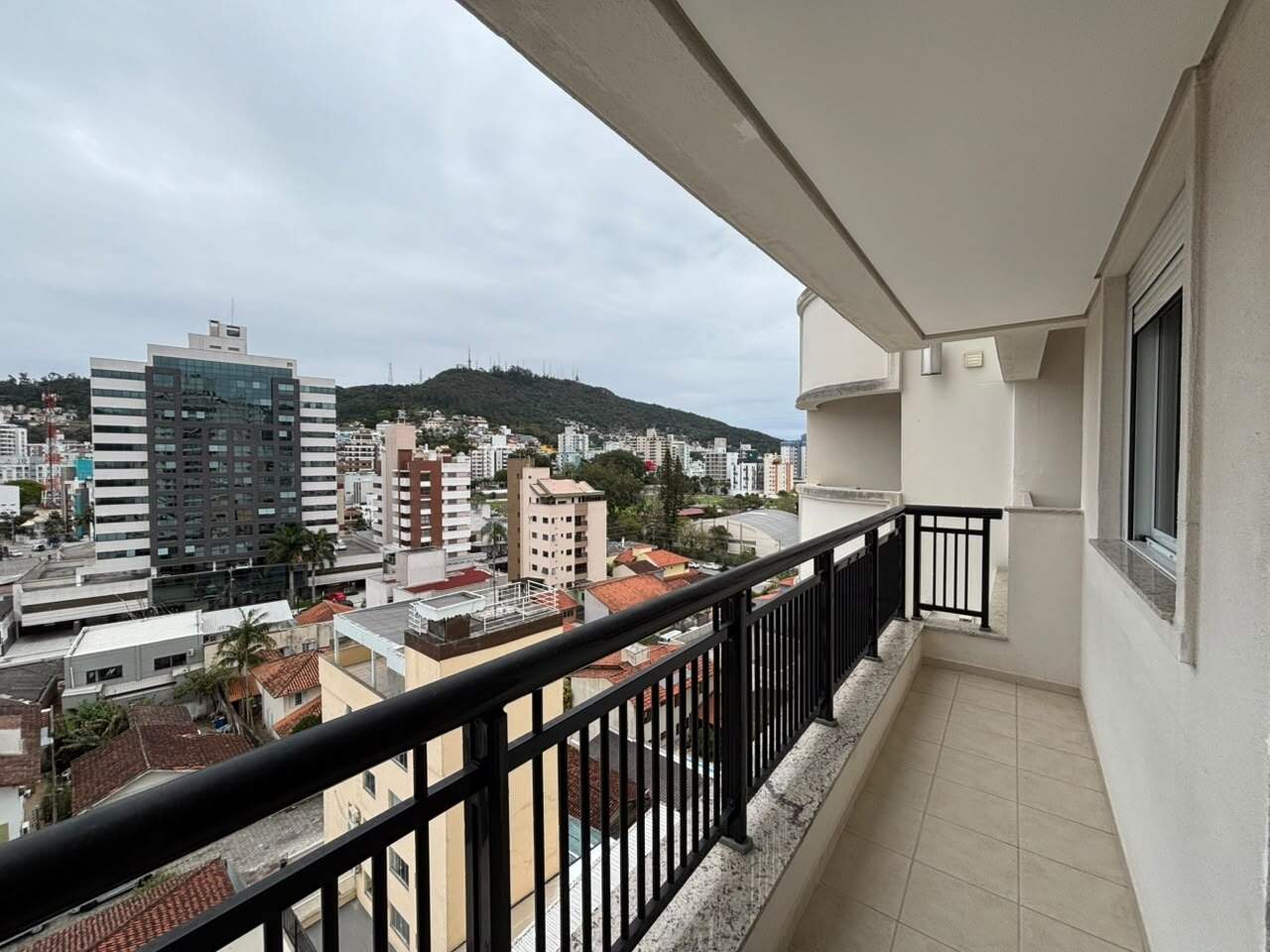 Apartamento para aluguel no Trindade: