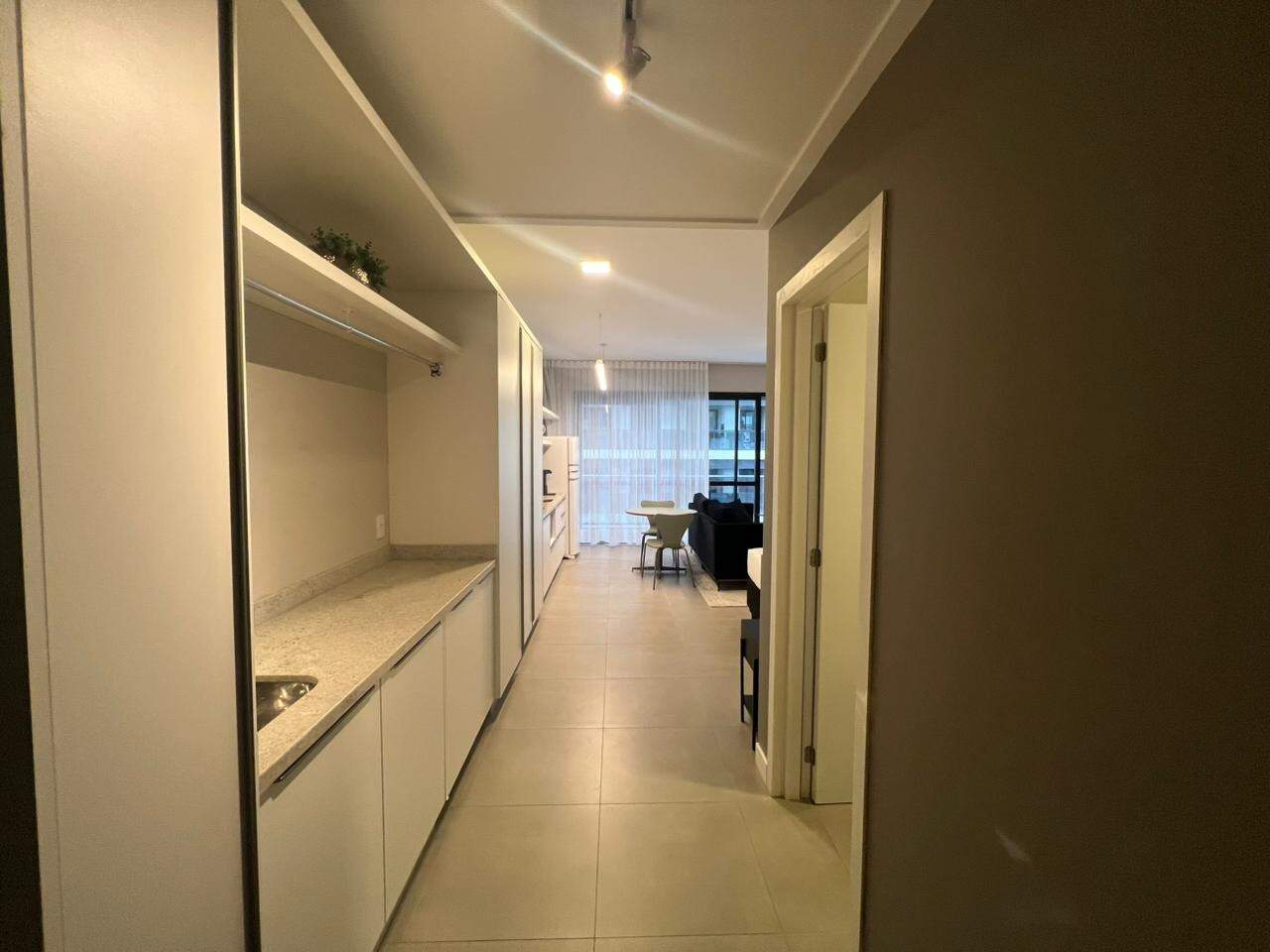 Apartamento para aluguel no Centro: 