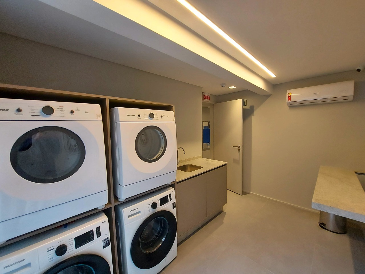 Apartamento para aluguel no Centro: 