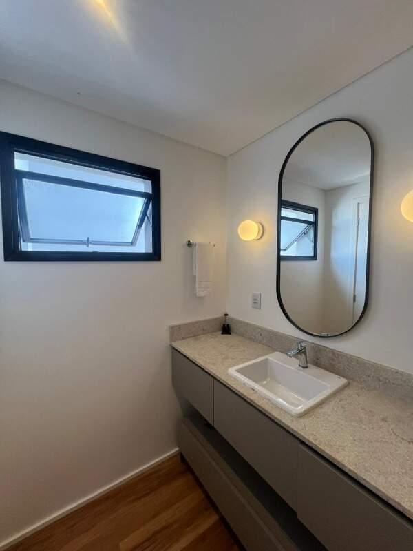 Apartamento para aluguel no Centro: 