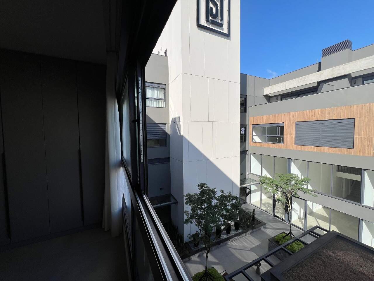 Apartamento para aluguel no Saco Grande: 