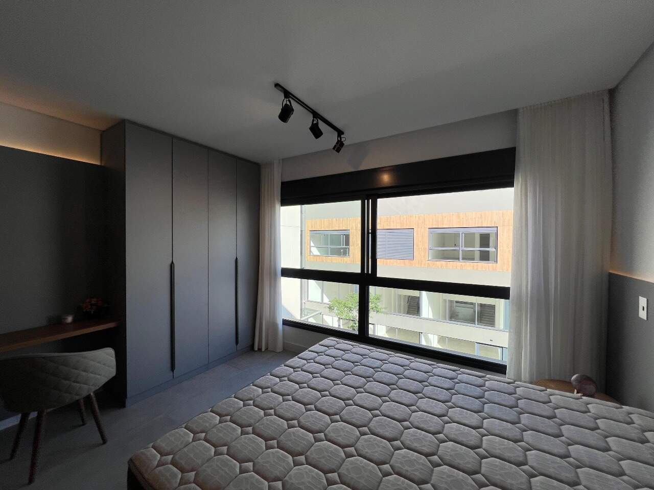 Apartamento para aluguel no Saco Grande: 