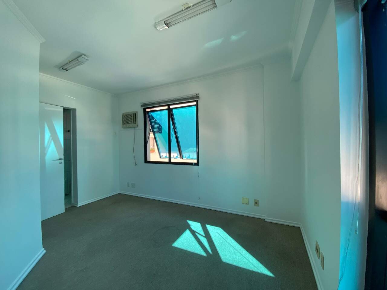 Sala para aluguel no Centro: