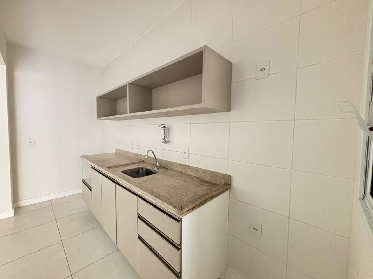 Apartamento para aluguel no Itacorubi: 