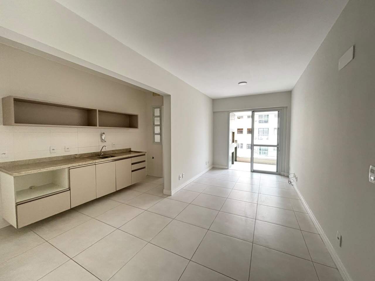 Apartamento para aluguel no Itacorubi: 