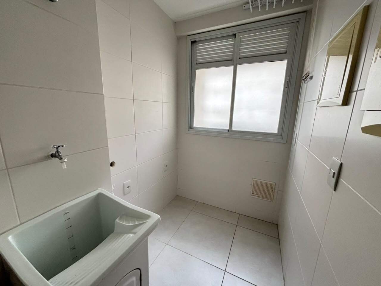 Apartamento para aluguel no Itacorubi: 