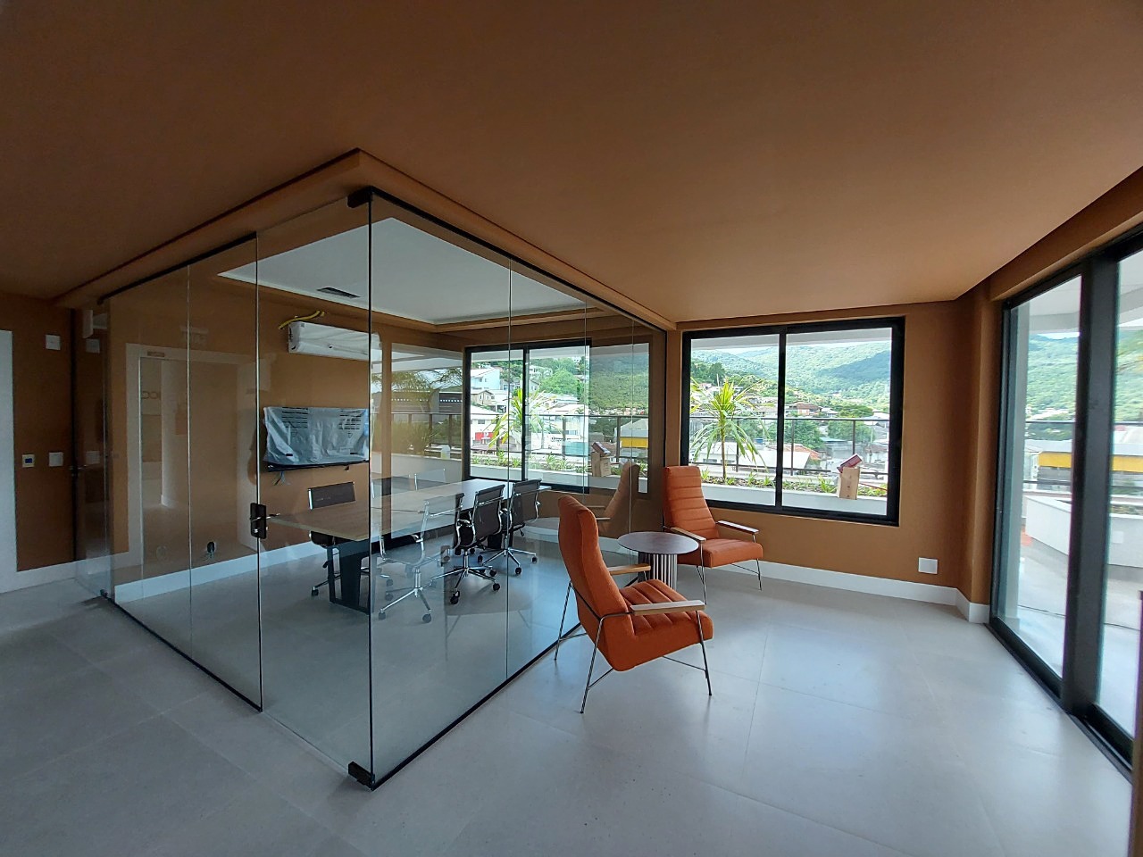 Apartamento para aluguel no Saco Grande: 