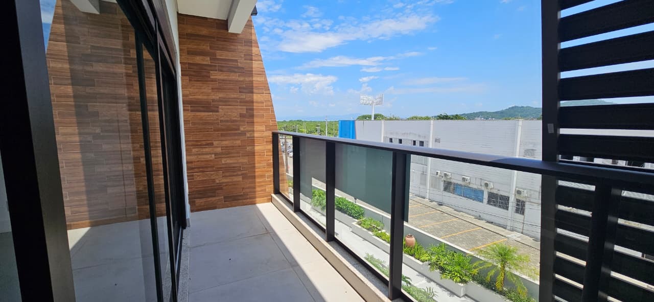 Apartamento para aluguel no Saco Grande: 