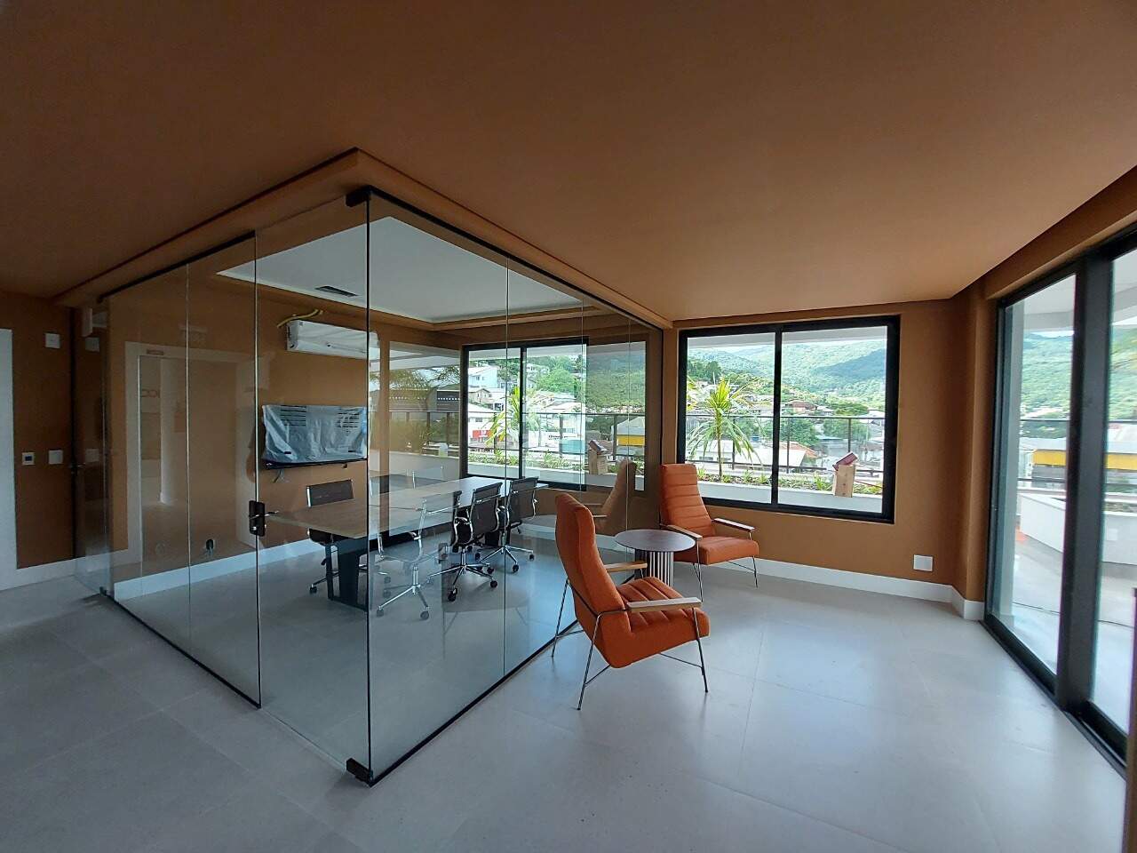 Apartamento para aluguel no Saco Grande: 