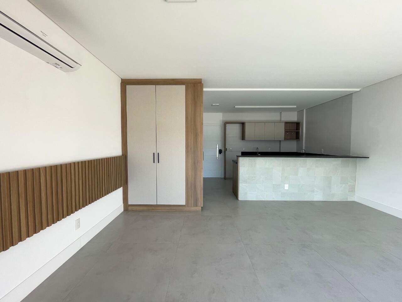 Apartamento para aluguel no Saco Grande: 