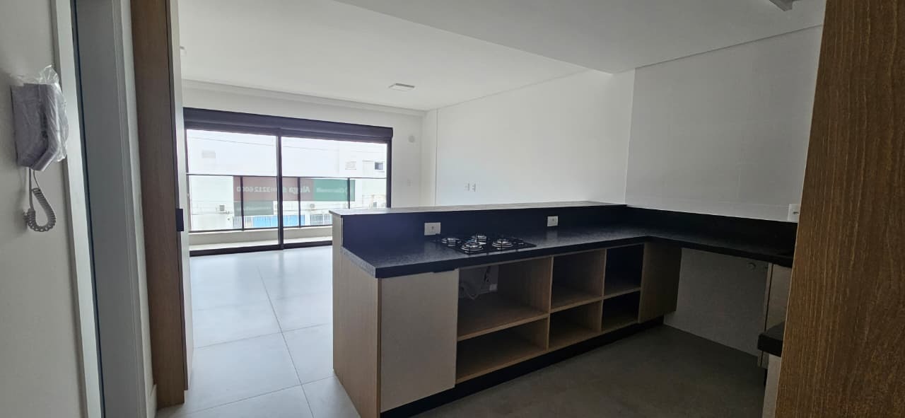 Apartamento para aluguel no Saco Grande: 