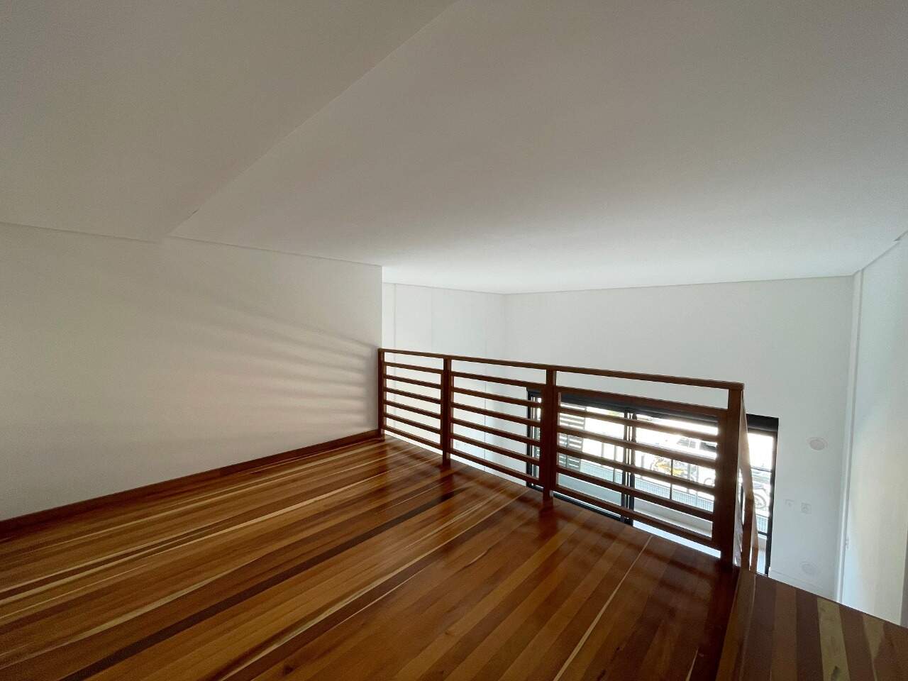 Apartamento para aluguel no Saco Grande: 