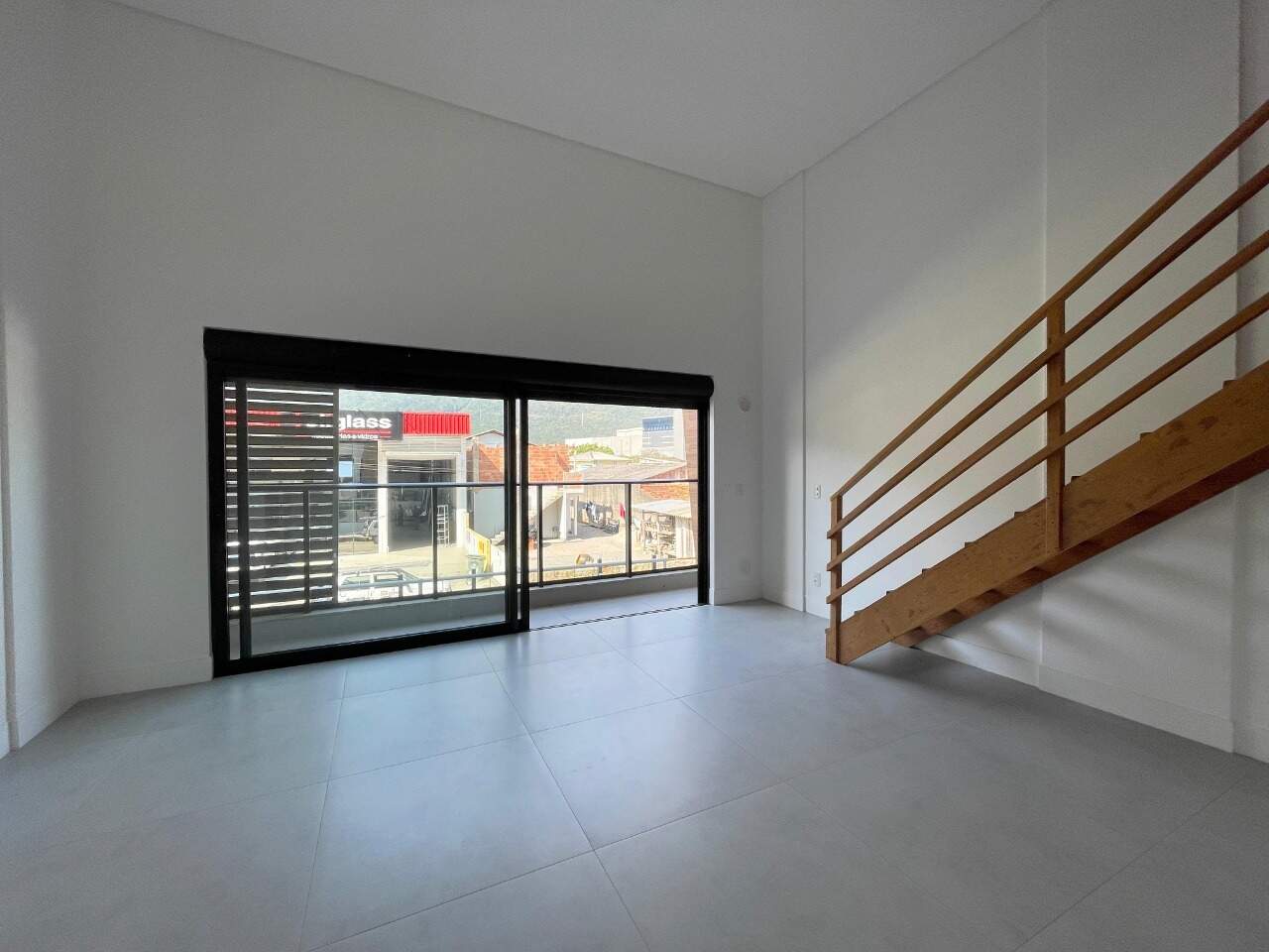 Apartamento para aluguel no Saco Grande: 