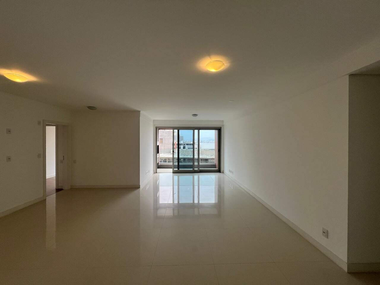 Apartamento para aluguel no Agronomica: 