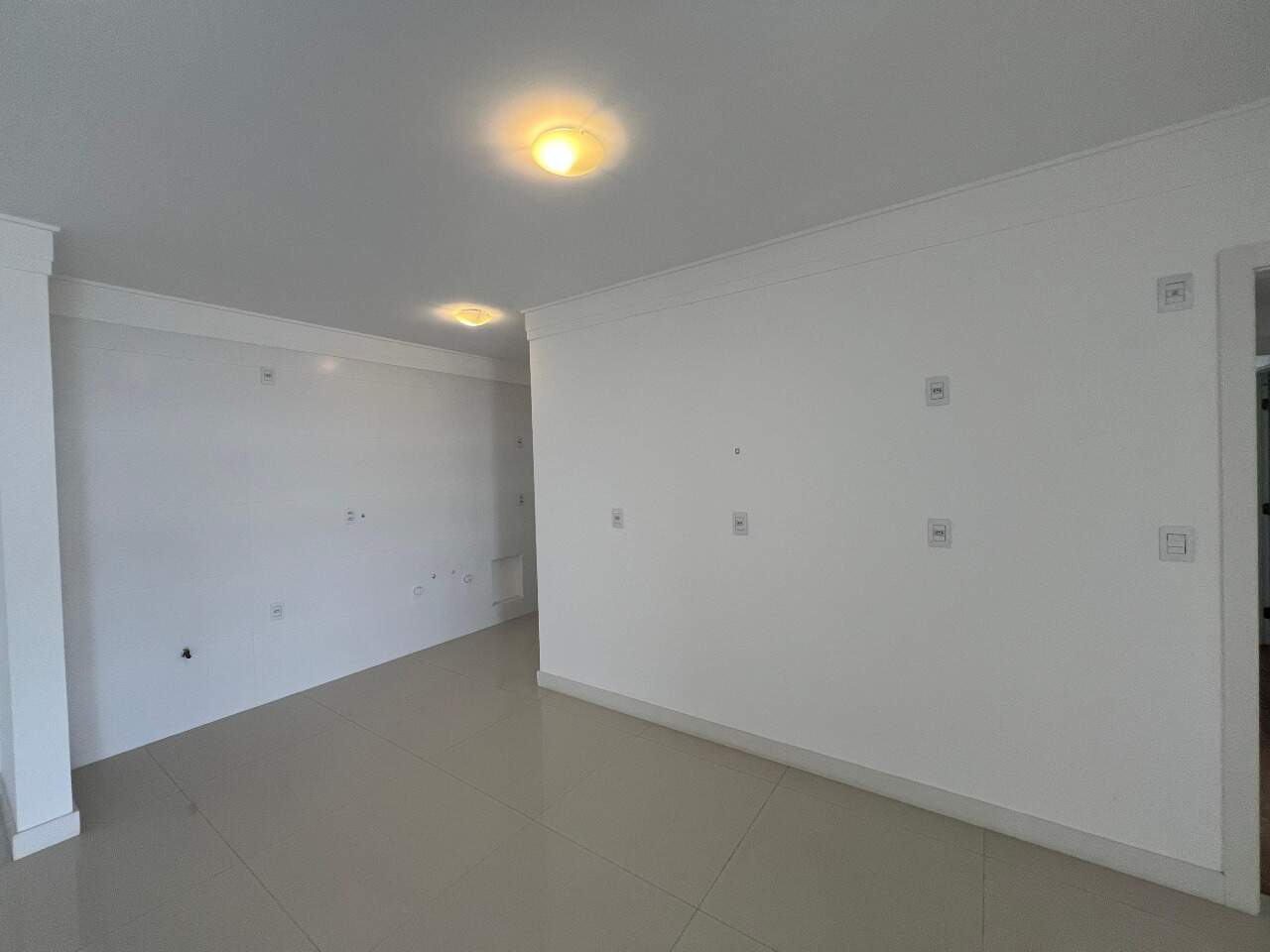 Apartamento para aluguel no Agronomica: 